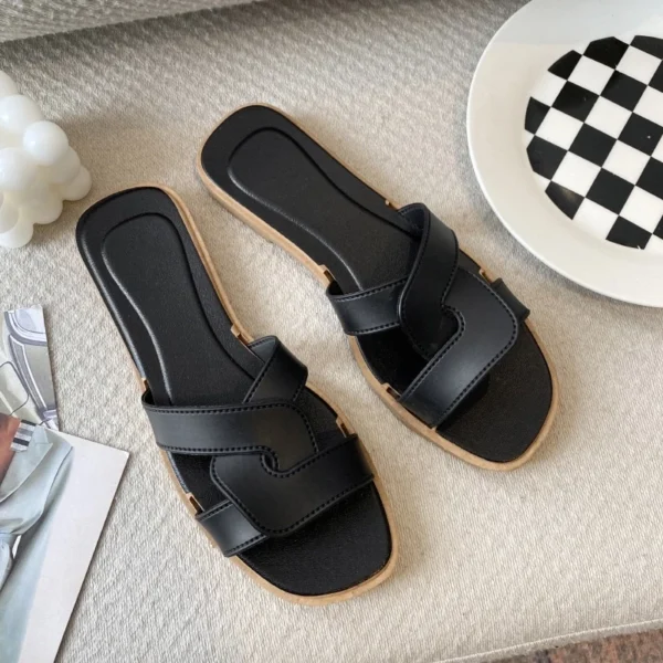 3f0b9b222e1653cab7291fb536753cd4.webp K18 Women Sandal Slipper
