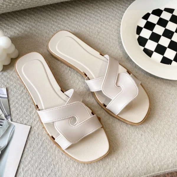 412c9904d09dd2aaf99a744c58263a34.webp K18 Women Sandal Slipper