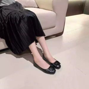 my-11134207-7r990-lqpwc0ldwudxdd.webp Women Pointed Flat Shoes